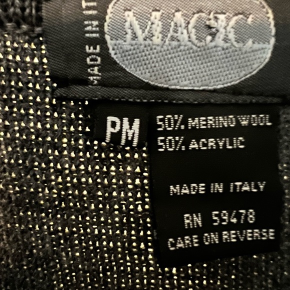 Heavyweight, Italian, Merino wool, button up, duster cardigan - Picture 4 of 7